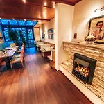Hotel Schwertfirm 3*