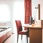 Schwertfirm 3* Karlsfeld