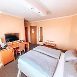 Schwertfirm Hotel