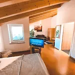 Schwertfirm