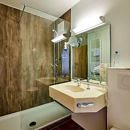 Schwertfirm Hotel