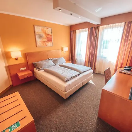 Schwertfirm Hotel Karlsfeld