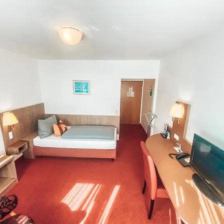 Schwertfirm Hotel 3*