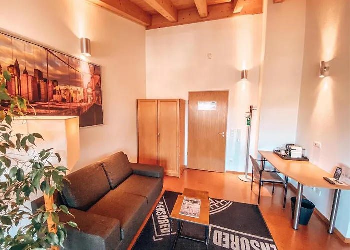 Hotel Schwertfirm 3*